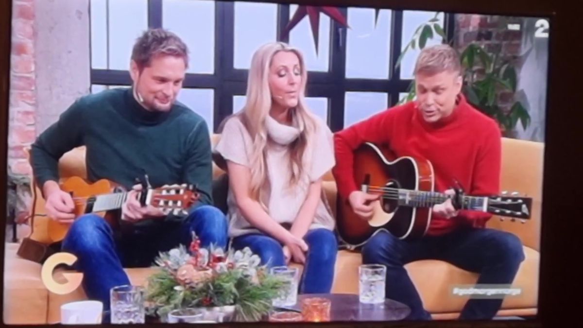 Video: V norské televizi zpívali během vysílání legendární hit z Popelky